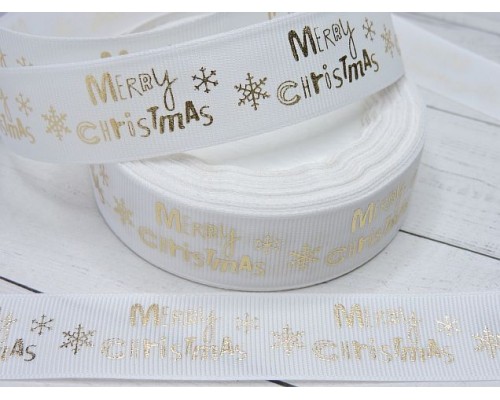 Репсовая лента 25 мм с рисунком,  белого цвета с золотой надписью "Merry Christmas"