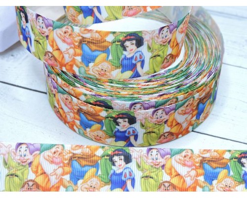 Репсовая лента с рисунком (мультики, 3D) 25мм,  "Белоснежка и 7 гномов"