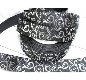 Репсовая лента с рисунком 25мм черного цвета с серебряным узором