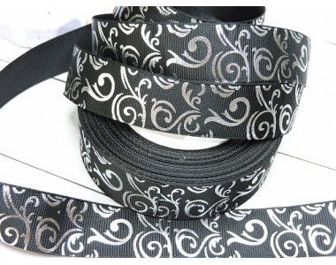 Репсовая лента с рисунком 25мм черного цвета с серебряным узором