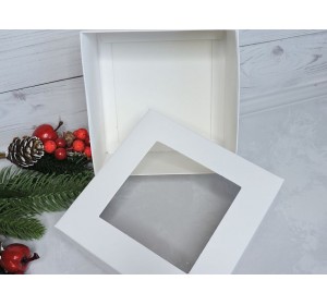 Коробка крафтовая с окошком, цв. белый - 1 шт.