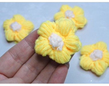Цветочки вязанные 4,5 см, цв. желтый - 1 шт.