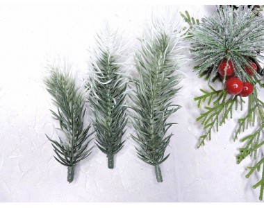 Ветки ели декоративные, цв. зелено-белые - 1 шт.