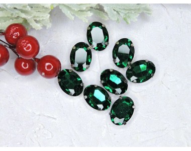 Стразы пришивные 18 мм "Овал", цв. изумрудный - 1 шт.