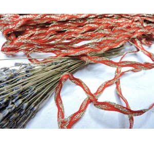 Тесьма отделочная 7 мм, цв. красный с золотом - 1 м.