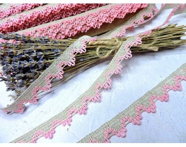 Тесьма отделочная 17 мм, цв. лен с розовым - 1 м.