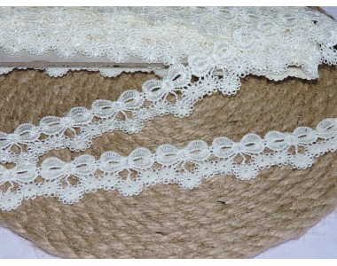 Кружево  3 см "Бантики", цв. кремовый - 1м
