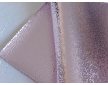 Кожзам текстурный металлик, цв. светло-розовый