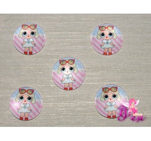 Кабошон стеклянный с рисунком 25 мм "ЛОЛ  блондинка с очками" - 1шт
