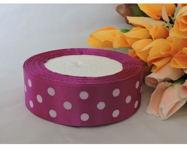 Атласная лента 25 мм цвета темной фуксии с рисунком "Крупный белый горох"
