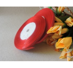 Атласная с рис. горох 6мм*45м, красного цвета с рисунком "Мелкий белый горох"