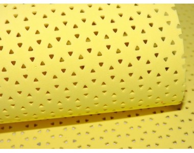 Фоамиран декоративный 2 мм (20*30 см), в дырочки, цв. желтый
