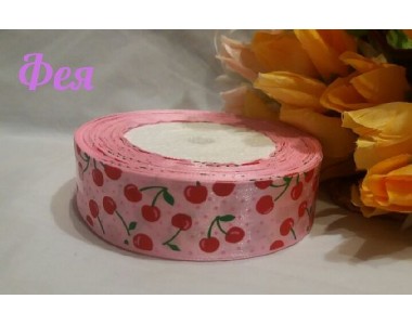 Атласная лента 25 мм нежно-розового цвета с рисунком "Вишенки"