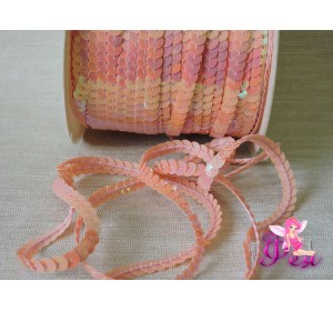 Пайетки на нитке 6 мм, цв. светло-розовый ( 1 м)