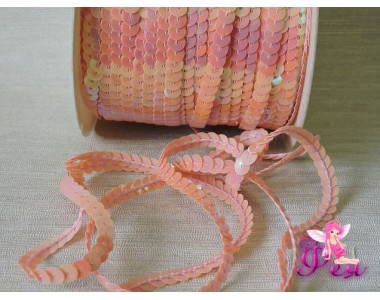 Пайетки на нитке 6 мм, цв. светло-розовый ( 1 м)