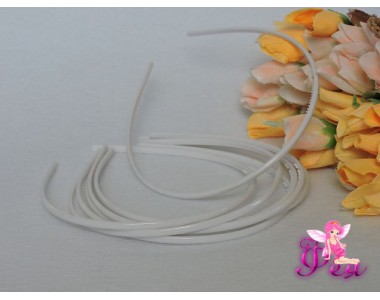 Ободок-основа пластик цв.белый 4 мм - 1шт