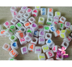 Бусинки квадратные 6*6мм " Цифры", цветные