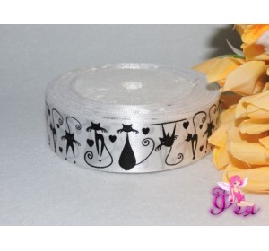 Атласная лента белого цвета с рисунком "Кошки" 25мм