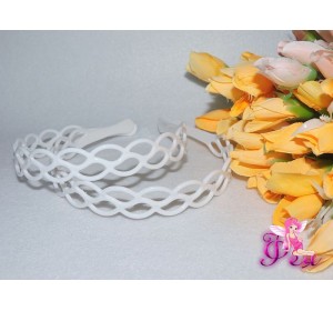 Ободок пластик цв.белый(20мм)