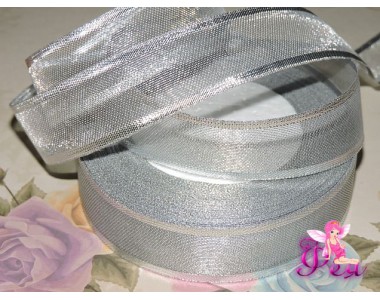 Декоративную ленту 25мм серебристого цвета - 1м