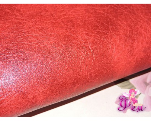 Кожзам "Ретро", красного цвета