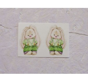 Термонаклейка "Зайка с зеленых штанишках" высота - 2.5 см, ширина - 1,5 см (пара)