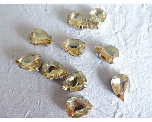 Стразы пришивные 14 мм "Капелька", цв. бежевый - 1 шт.