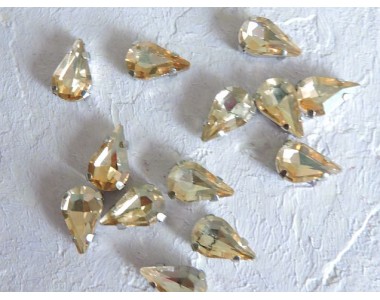 Стразы пришивные 13 мм "Капелька", цв. бежевый - 1 шт.