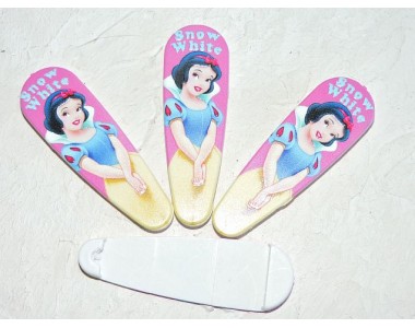 Кабошон-вырубка для заколки "Белоснежка в желтом платье" 55 мм - 1 шт