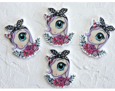 Кабошон-вырубка "Единорог с цветочками" 2,9*3,5 см - 1 шт.