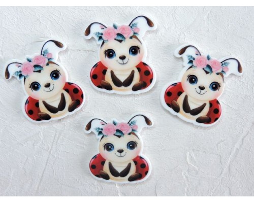 Кабошон-вырубка "Божья коровка" 2,7*3,2 см - 1 шт