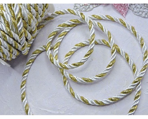 Шнур двухцветный 5 мм, цв. белый/золото - 1 м.
