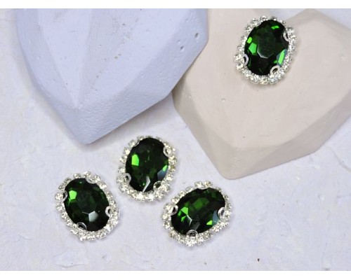 Страза пришившая в серебряной оправе 17*22 мм "Овал", цв. зеленый - 1 шт.