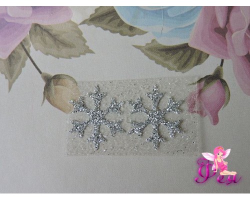 Термотрасферная наклейка "Снежинка" с глиттером, цв. серебро 20 мм (пара)