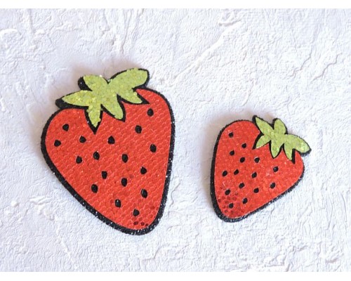 Патчи "Клубничка", цв. основа черная - 1шт