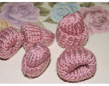 Шапочка вязаная 35*35мм, цв. пенка - 1 шт.