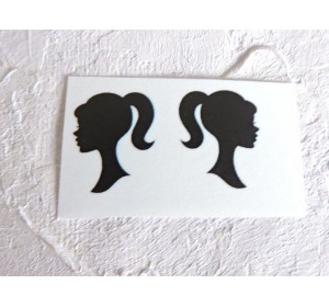 Термонаклейка "Ученица" высота - 2,0 см (пара)