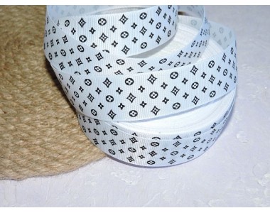 Репсовая лента 25 мм с рисунком "Louis Vuitton", цв. белый - 1 м