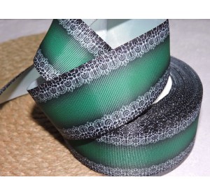 Репсовая лента 40 мм с рисунком "Окантовка черным кружевом", цв. зеленый  - 1 м