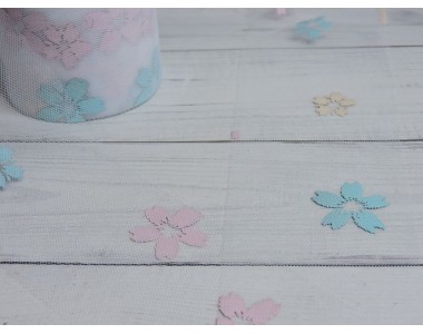 Фатин "Цветочки" 5,5 см, цв. белый - 1 м.