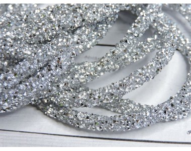 Шнур со стразами, цв. серебро/серебро - отрез  50 см.