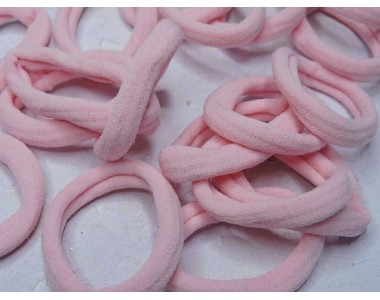Резинка бесшовная для волос 4 см, цв. светло-розовый - 1 шт.