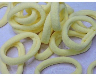 Резинка бесшовная для волос 4 см, цв. светло-желтый - 1 шт.