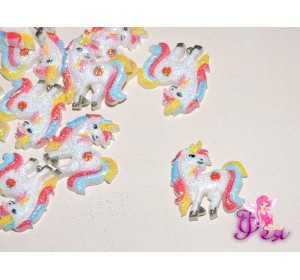 Кабошон акриловый "Единорог" 23*25 мм -1 шт