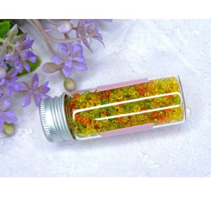 Бисер 8/0 в бутылочке полупрозрачный с цв. серединой "Осень" 20 гр. (светится под УФ) - 1 шт.