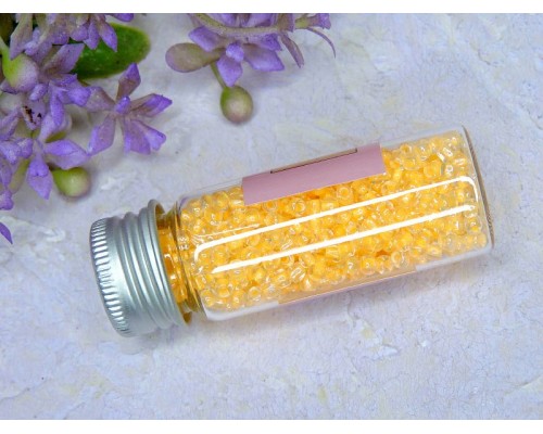 Бисер 8/0 в бутылочке полупрозрачный с цв. серединой "Персик" 20 гр. (светится под УФ) - 1 шт.