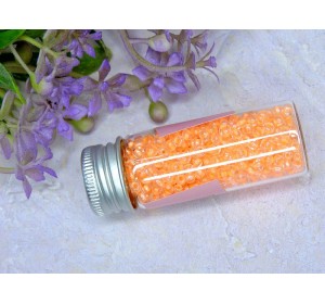 Бисер 8/0 в бутылочке полупрозрачный с цв. серединой "Коралл" 20 гр. (светится под УФ) - 1 шт.