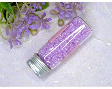 Бисер 8/0 в бутылочке полупрозрачный с цв. серединой "Сирень" 20 гр. (светится под УФ) - 1 шт.