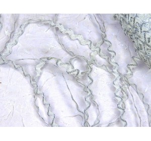 Тесьма зиг-заг 5 мм, цв. белый с серебром - 1 м.