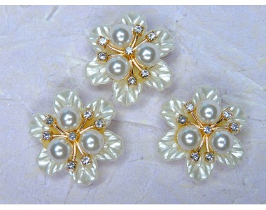 Кабошон "Цветок с жемчужинами", металл и пластик 1,8*3,4 см - 1 шт.